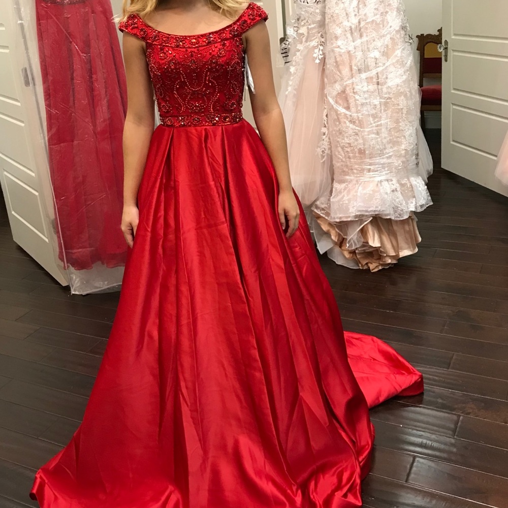 Size 2 Sherri Hill Prom Dress